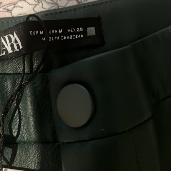 Zara legging hi rise Medium - Picture 5 of 8